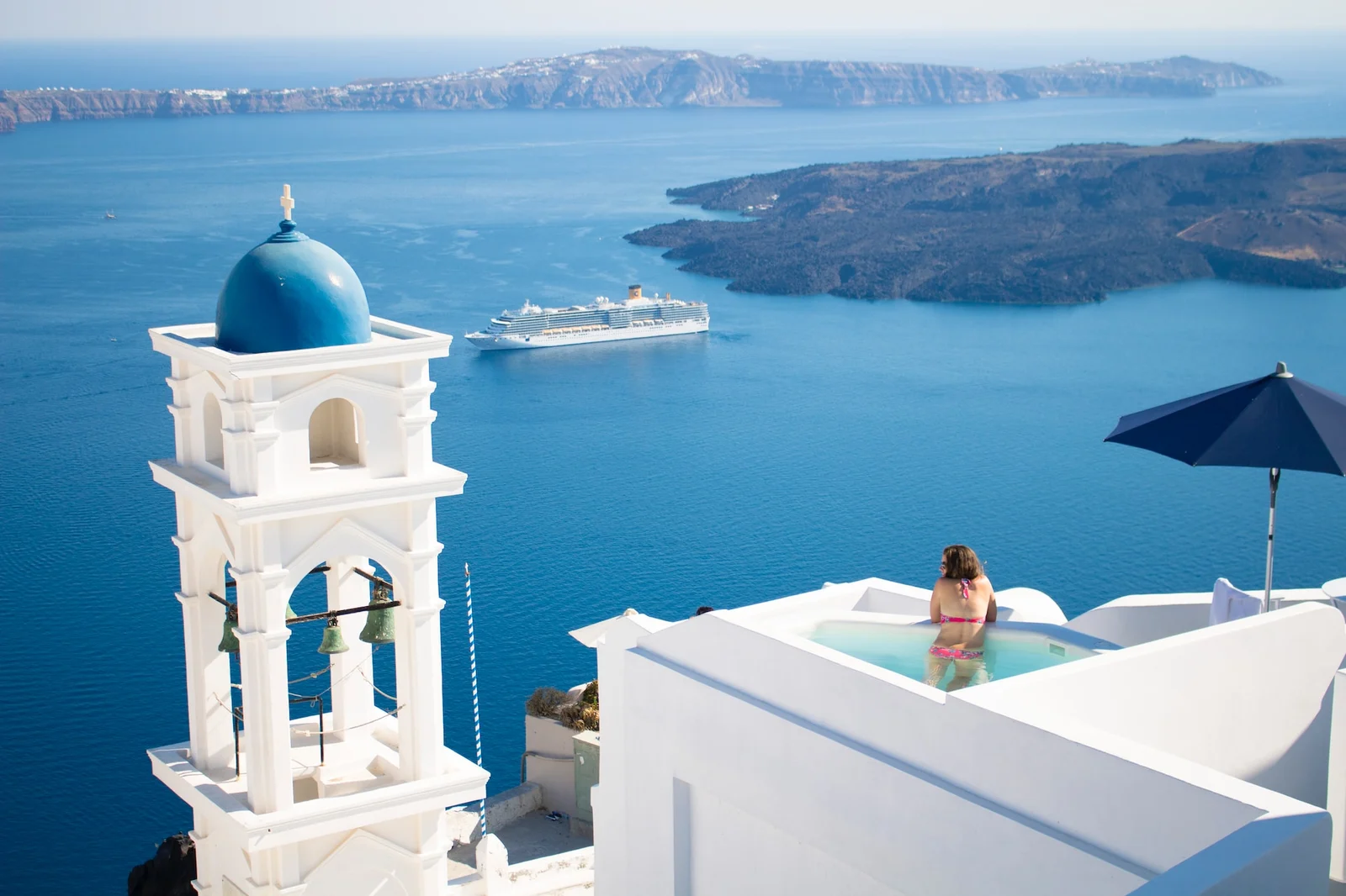 luxury traveler lifestyle